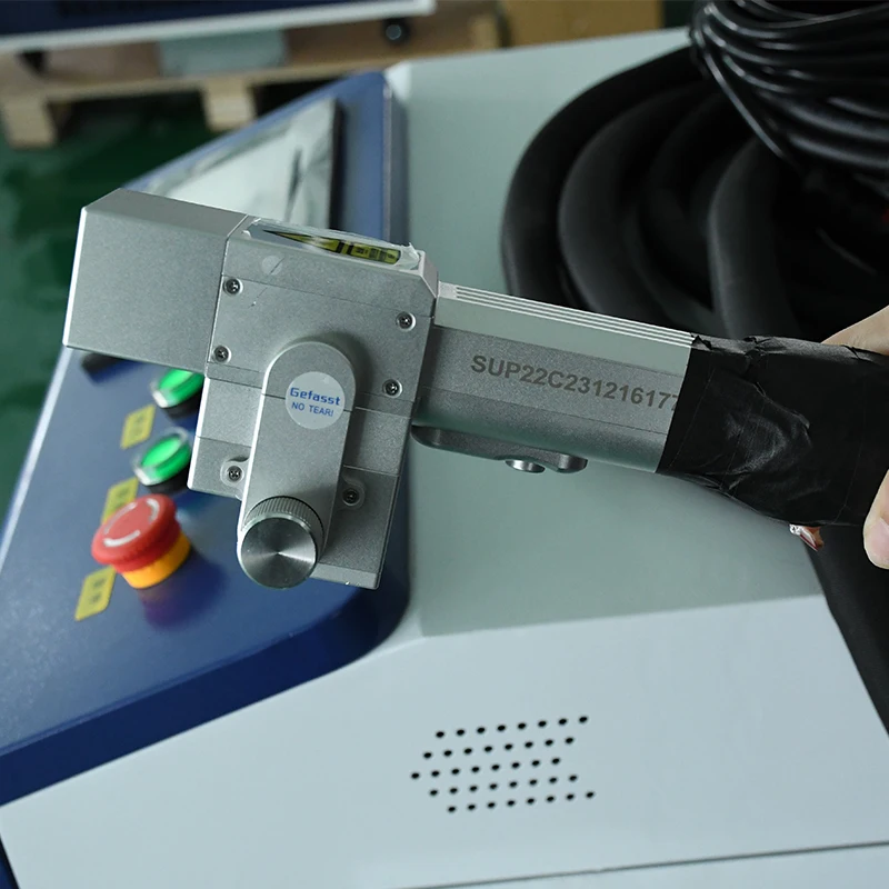 SUP22C Handheld Laser Cleaning - огляд і ціна Industrial Laser Removal Machine